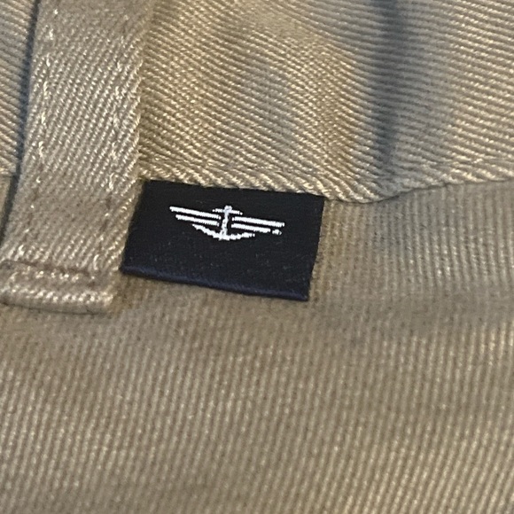 Dockers by Levi Strauss 100% cotton chino classic fit men’s pants size 34 x 32 - Picture 6 of 7